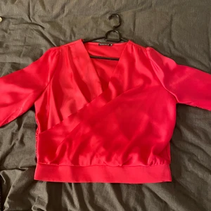 Rosa topp  - Jättejätte fin topp som inte kommer till användning längre..