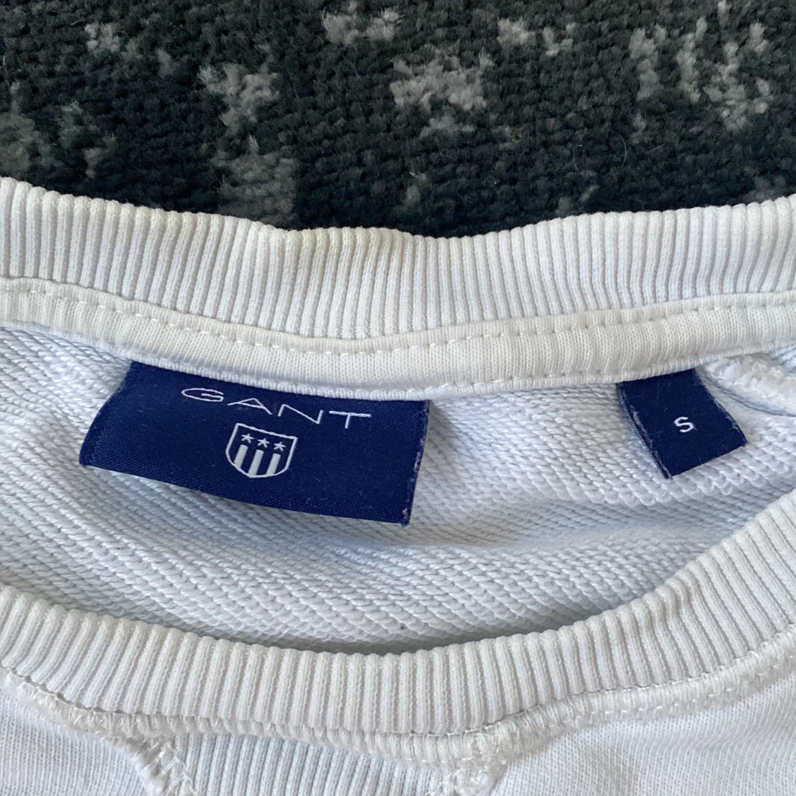 Gant tröja strl S - 91