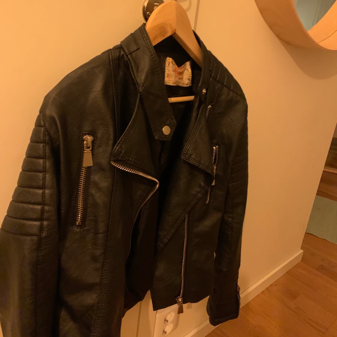 Skinn jacka strl 42  - 91