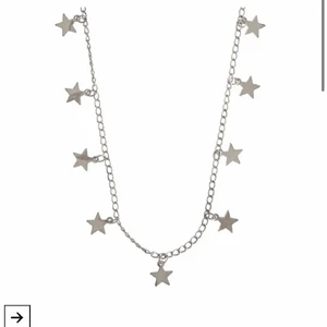 Halsband stjärnor  - Fint halsband med stjärnor som är justerbart, vill du ha fler bilder eller har några frågor hör gärna av dig. fri frakt!