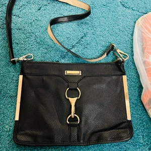 River island handbag  - It’s in excellent condition 