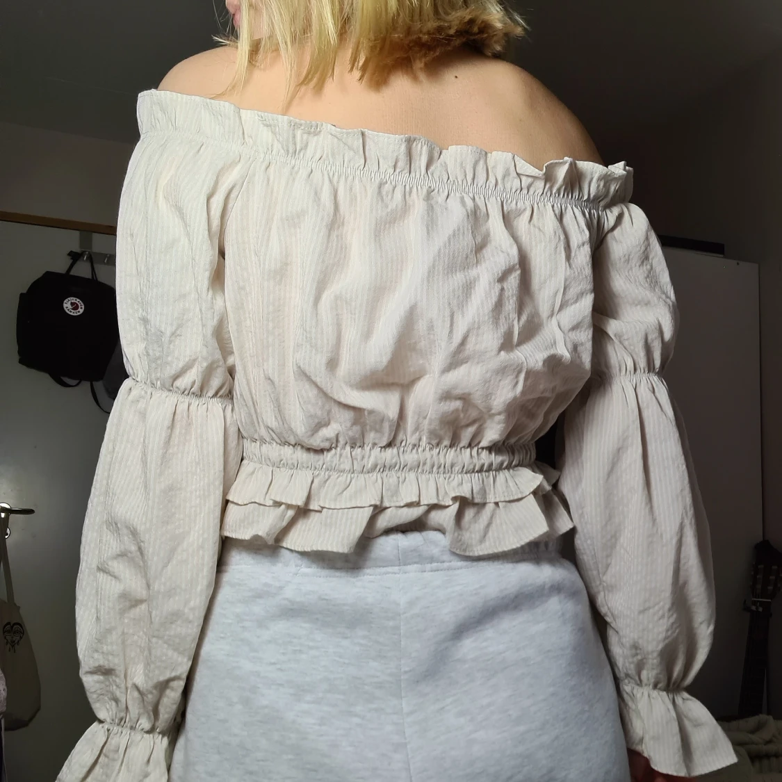 Off shoulder topp - 90