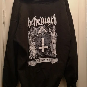 Behemoth Hoodie - En hoodie ifrån bandet Behemoth i fint skick. Storlek XXL.