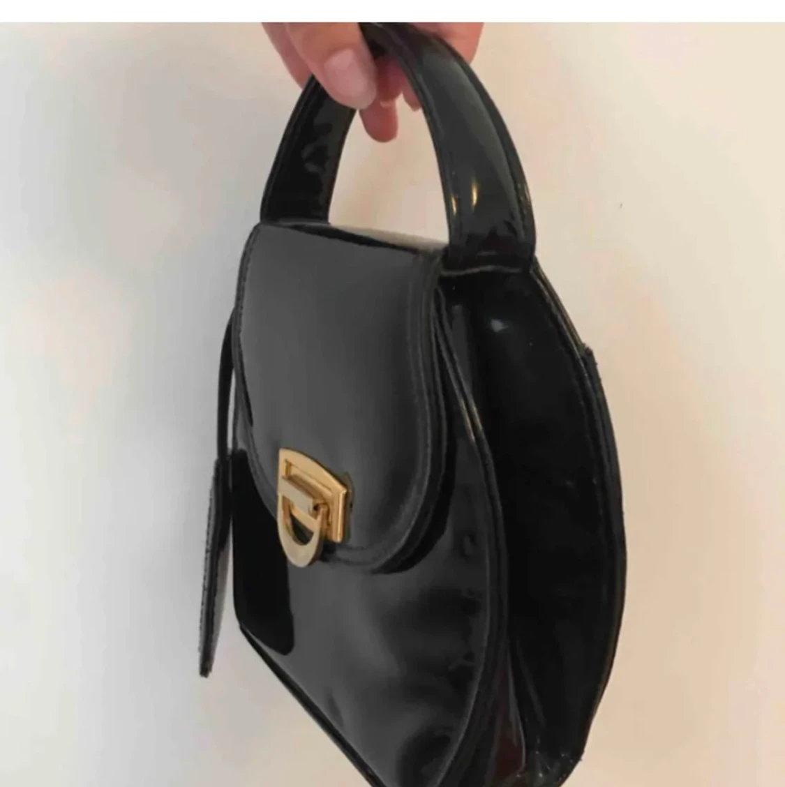 Liten lack väska - 90