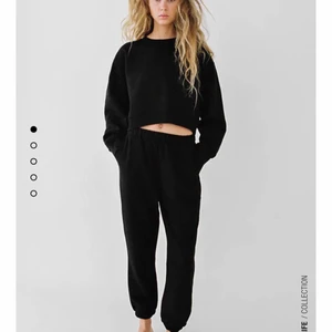 Zara byxor - Finaste mjukisbyxorna från Zara, dom är endast provade och som är i storlek M men är små i storleken så passar mest S men kan också passa XS💕💕