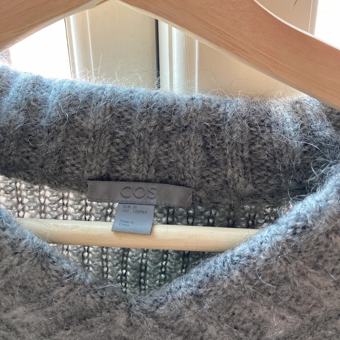 Stickad från COS! - 90