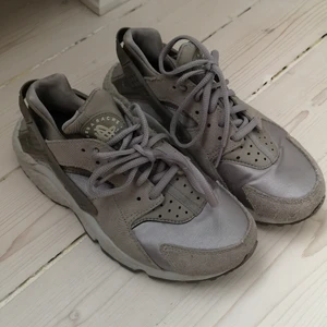 Nike sneakers - Huarache sneakers från Nike. Strl 38.