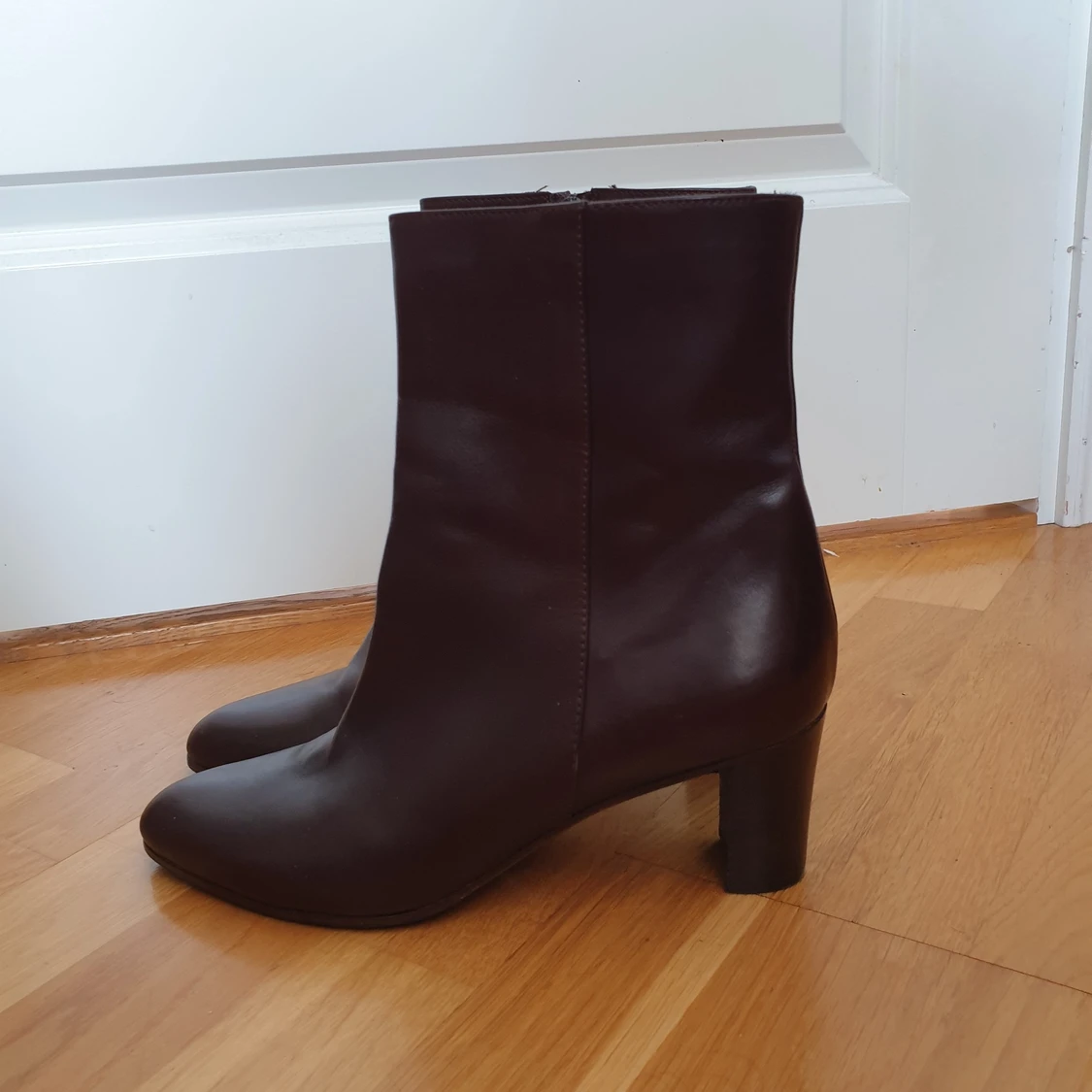 Oanvända stövletter