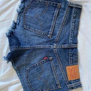 Levis shorts - Levis shorts 501 storlek 29 