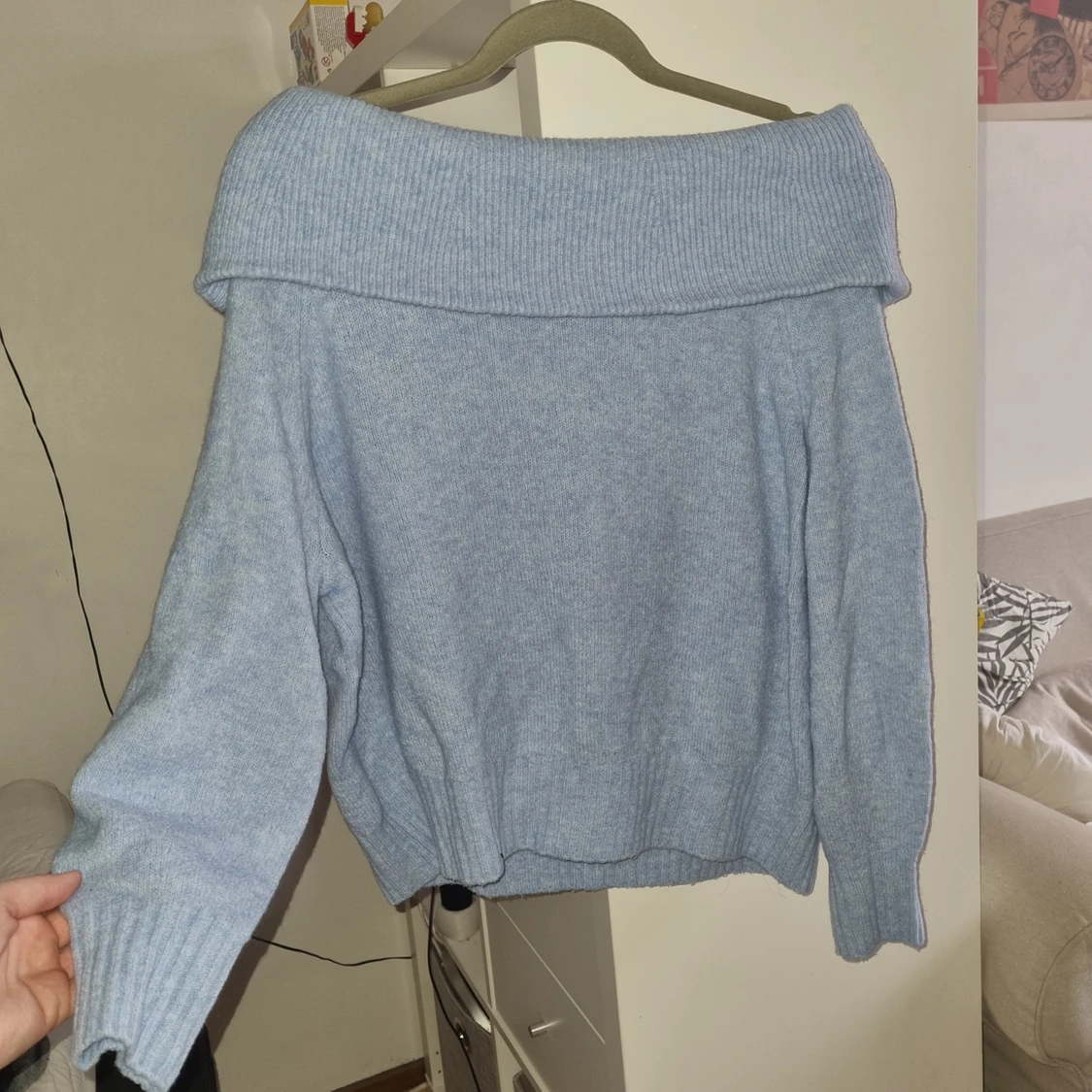 Stickad Off-shoulder