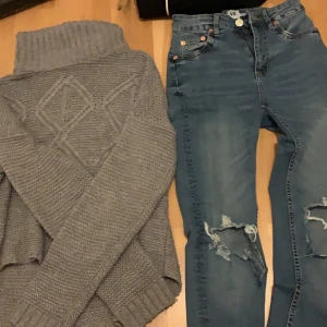 Lager 157 byxor och tröja, tröjan i S och byxorna i S - Använt 