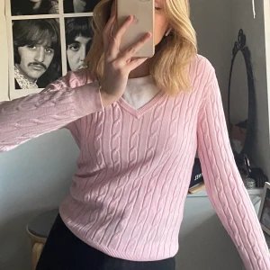 Gant tröja  - Jättesöt ganttröja i storlek xs. Jag står inte för postens slarv💞💕💖💘. 