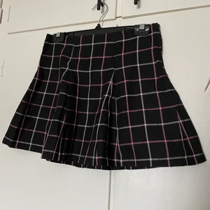 Rutigkjol - Fin rutigkjol. Oanvänd.  Katt finns i hemmet.