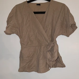 Topp - Jättefin topp från Gina tricot! 