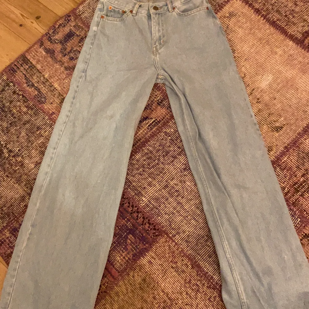 Junkyard jeans ny pris 499kr mitt pris 300kr eller 250kr. Jeans & Byxor.