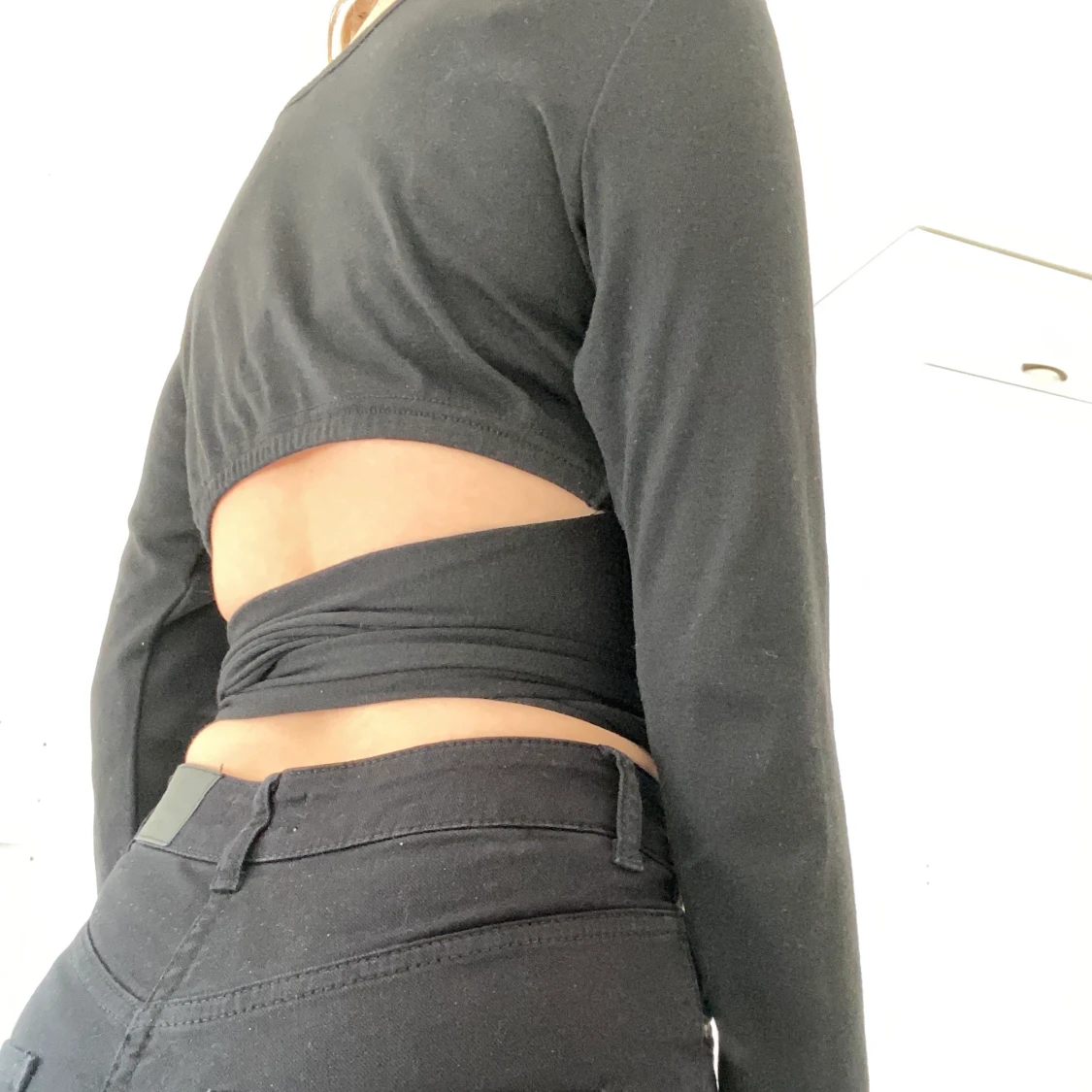 Tröja från shein med öppen rygg storlek s - 90