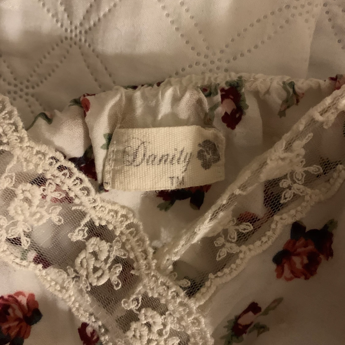 Blommig sommarklänning/nattlinne  - 91