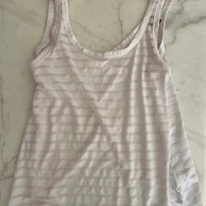 Linne - Basic linne från Gina, omlott. Köparen står för frakt