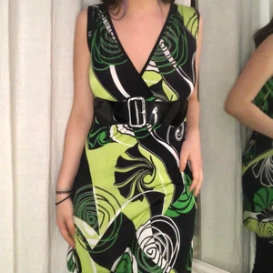 unik 60tal klänning - märke: Christelle Paris. storlek: M. möts upp i stockholm eller fraktar (40kr) 💌