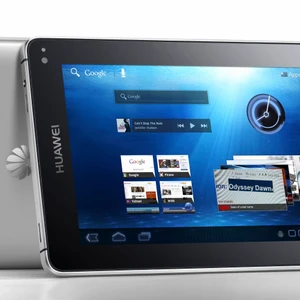 Huawei MediaPad - En Huawei MediaPad med tillhörande plånboks skal gjort av skinn. Bra pris för en bra ipad. Pris kan disskuteras vid snabbköp:)!