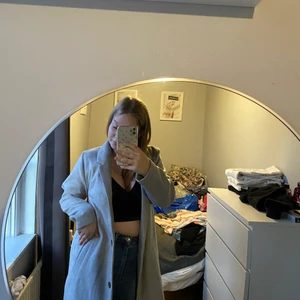 Kappa - Jätte fin kappa som är perfekt nu till hösten, kan fraktas men köparen står för frakten 