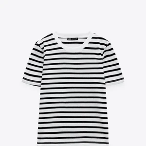 Randig t-shirt - Denna trendiga t-shirten som jag inte använder längre🥰