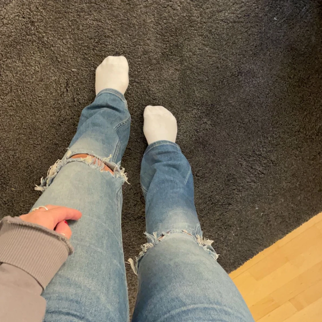 Jeans med hål