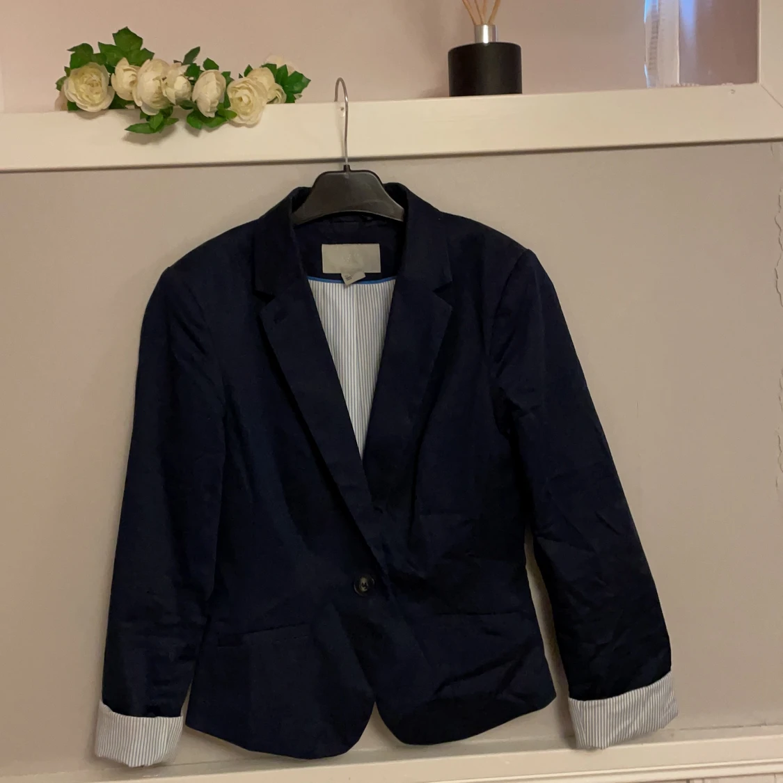 Mörkblå kavaj strl 34