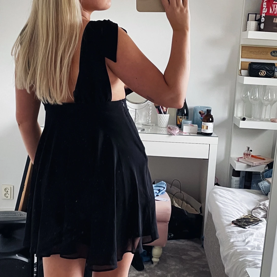 Svart klänning  - 90