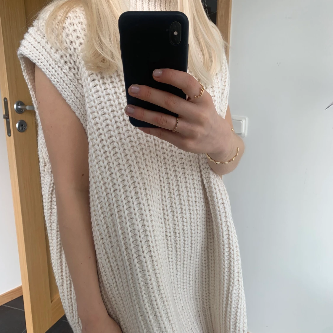 Stickad ”klänning” från H&M - 90