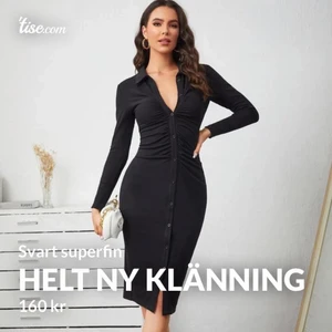 Klänning - Helt ny klänning, läs andra bilden för info