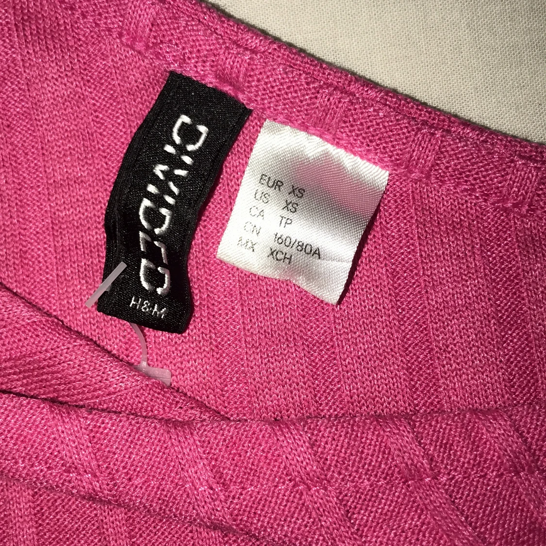 H&M vintage fest tröja. Storlek XS.  - 91