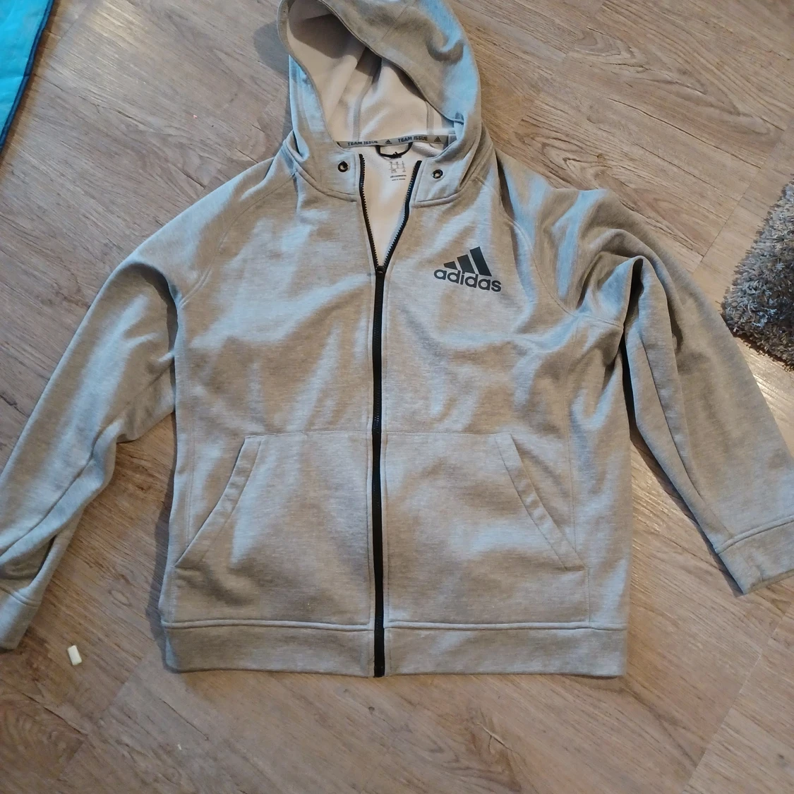 Adidas tröja