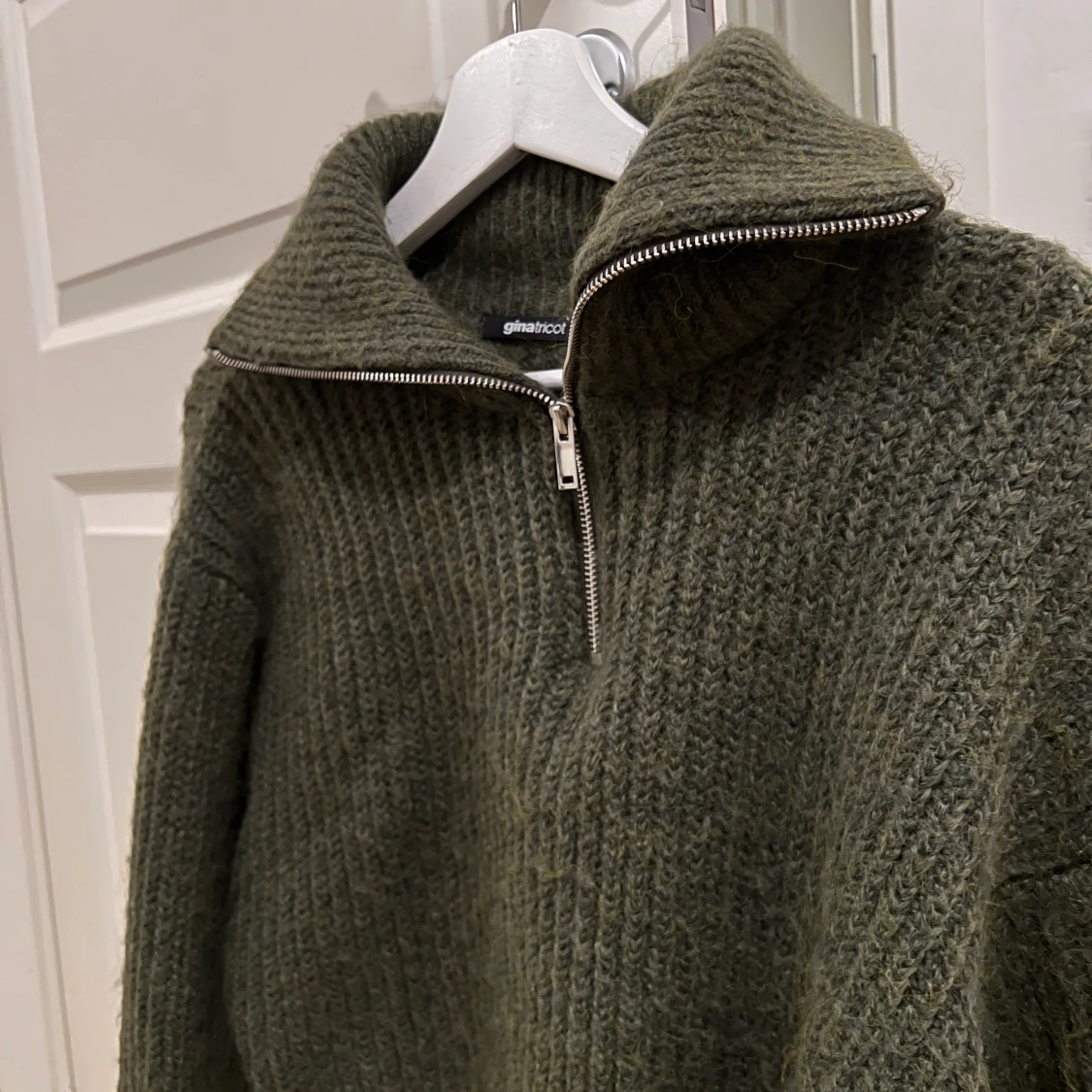 Grön stickad half zip - 90