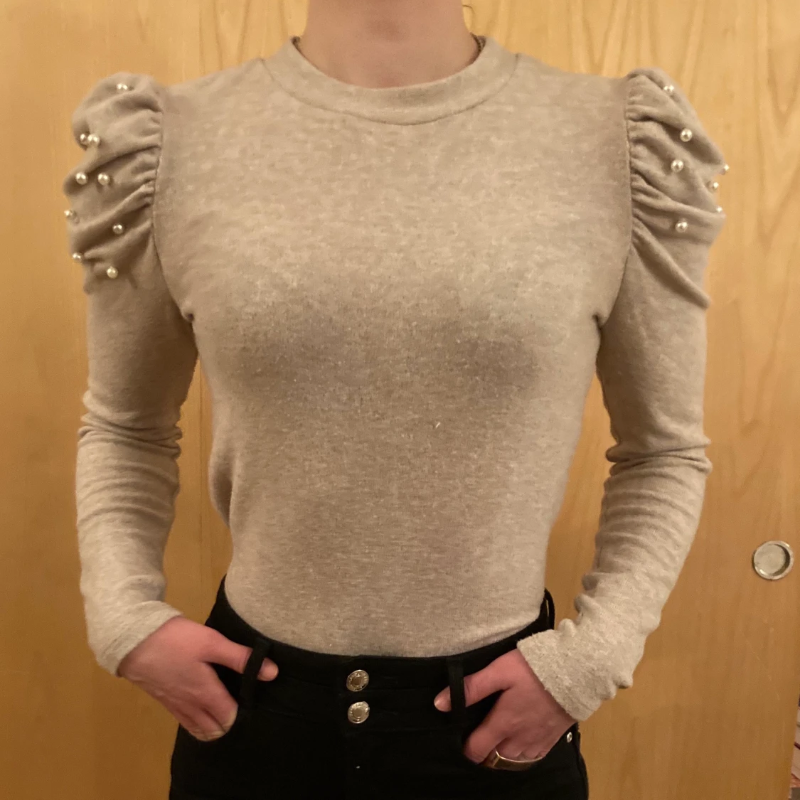 Zara soft and classy pearl sweater  - 91