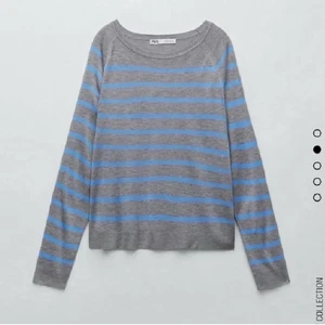 Zara randig tröja💘 - Säljer min randiga zara tröja som är som ny! Köpte den typ för 1 vecka sen men den satt inte riktigt som jag ville💘 Storlek S men skulle säga att den sitter som en XS!