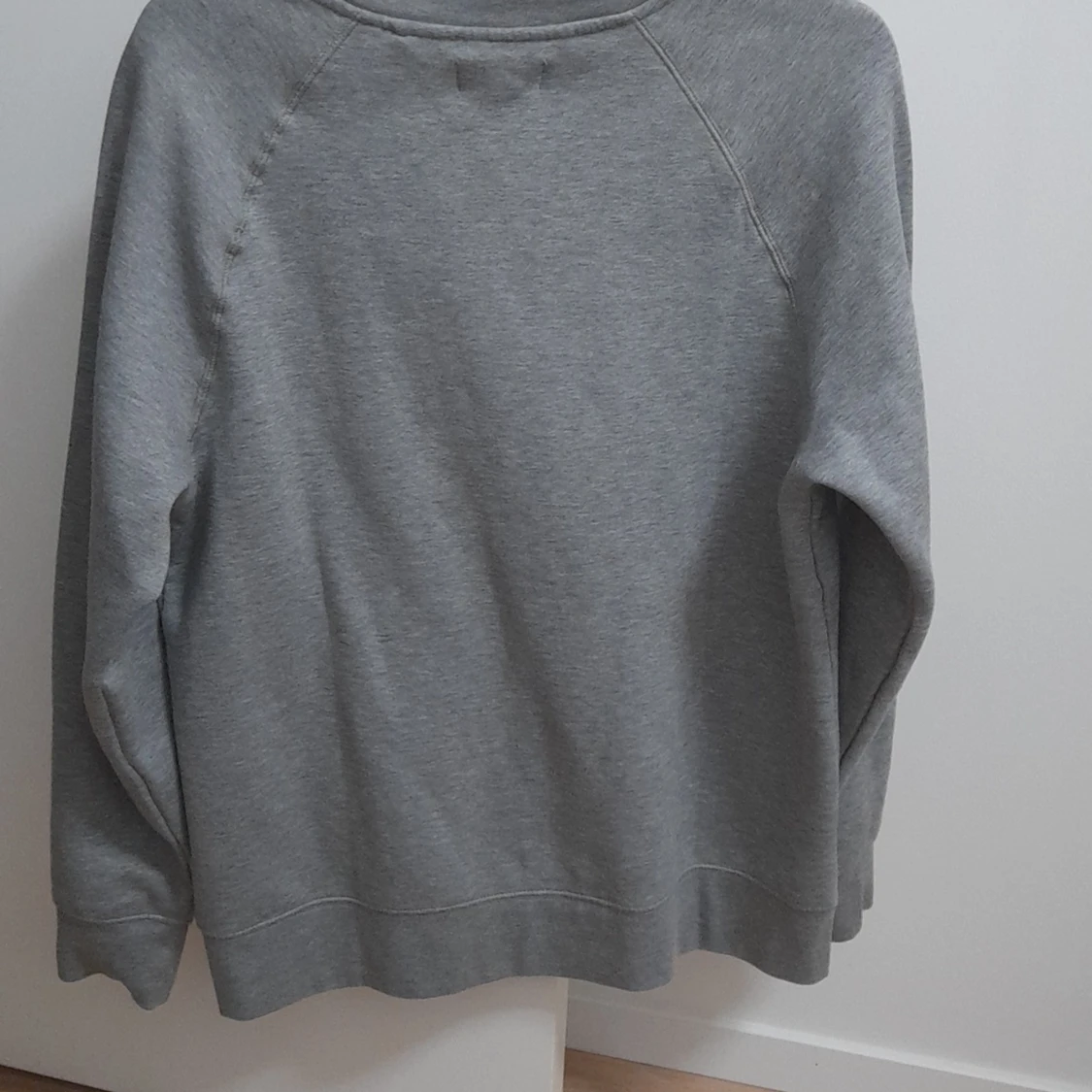 Holly white, size M, sweatshirt fleece  - 90