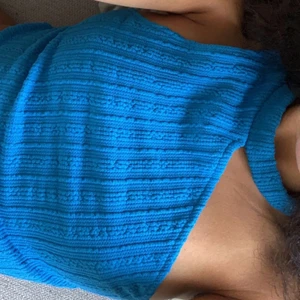 Blå topp från Zara - Snygg blå topp i storlek xs. 