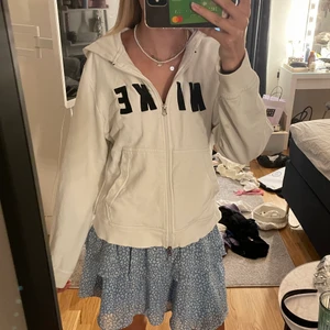 Nike zipup - Så himla snygg vintage nike zip up! Fint skick 💖