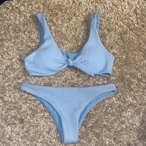Ljusblå bikini - En jättefin ljusblå bikini från Shein✨ frakt tillkommer på 24kr! 