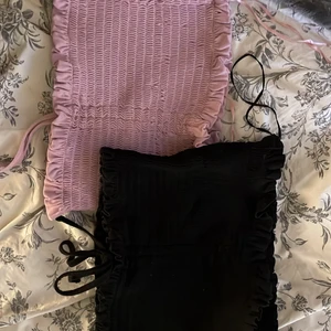 Två fina toppar  - Två fina toppar ifrån bikbok för 150kr! Det är båda i storlek S men väldigt stretchiga så passar xs-m! Ena toppen är felmärkt i storlek L men båda är i storlek S! Använder aldrig och därför säljer jag dessa! Jag är 162cm