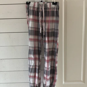 Pyjamasbyxor  - Mönstrade Pyjamasbyxer 