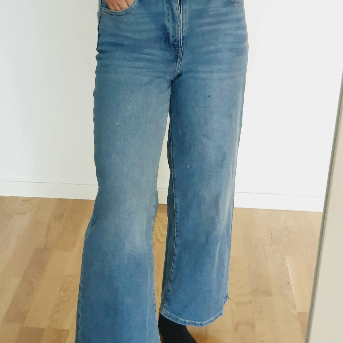 Wide legged jeans  - 90