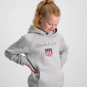 Gant hoodie grå - Storlek S (170 cm, 15 år) lite liten i storleken, använd fåtal gånger 
