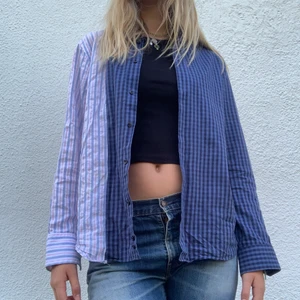 Cool skjorta - En skitball skjorta som jag själv sytt av två olika skjortor ( köpta second-hand). Den går att knäppa precis som en vanlig skjorta, och är ganska over-sized i storleken. Jättecool att ha som en overshirt eller liknande. 