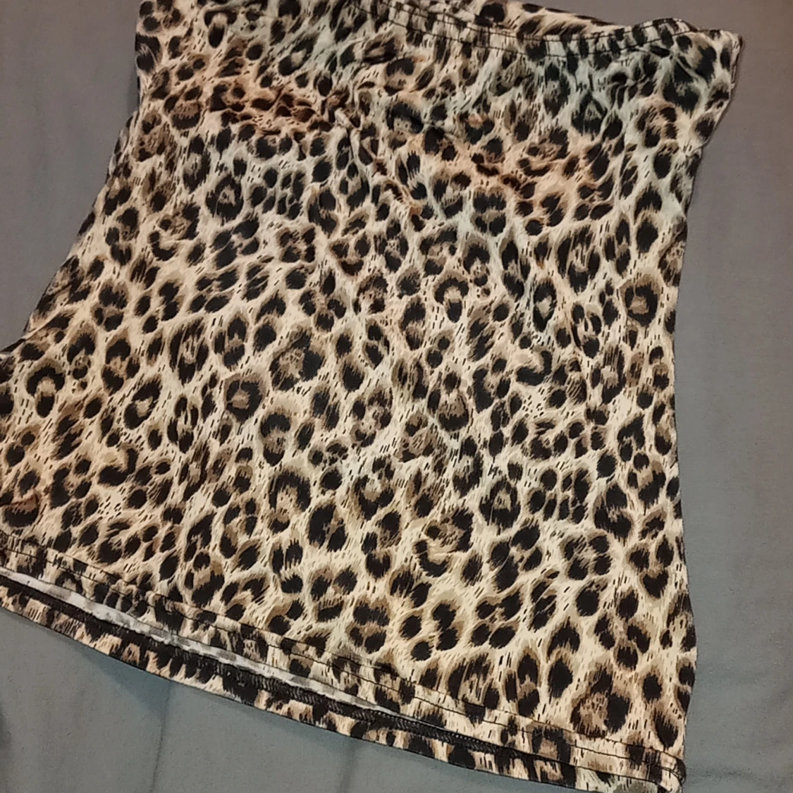 Leopardmönstrad topp - 1