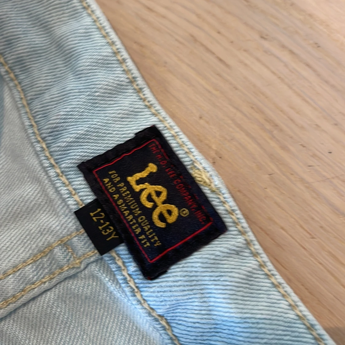 Ljusblå raka jeans från Lee - 2