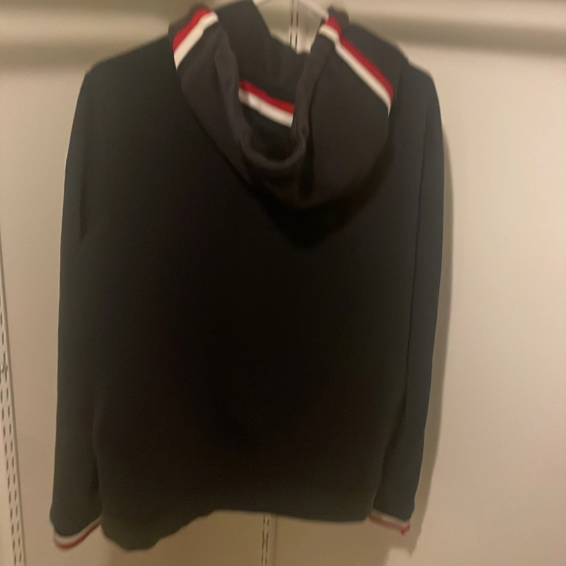 Mörkblå Moncler hoodie med dragkedja - 1