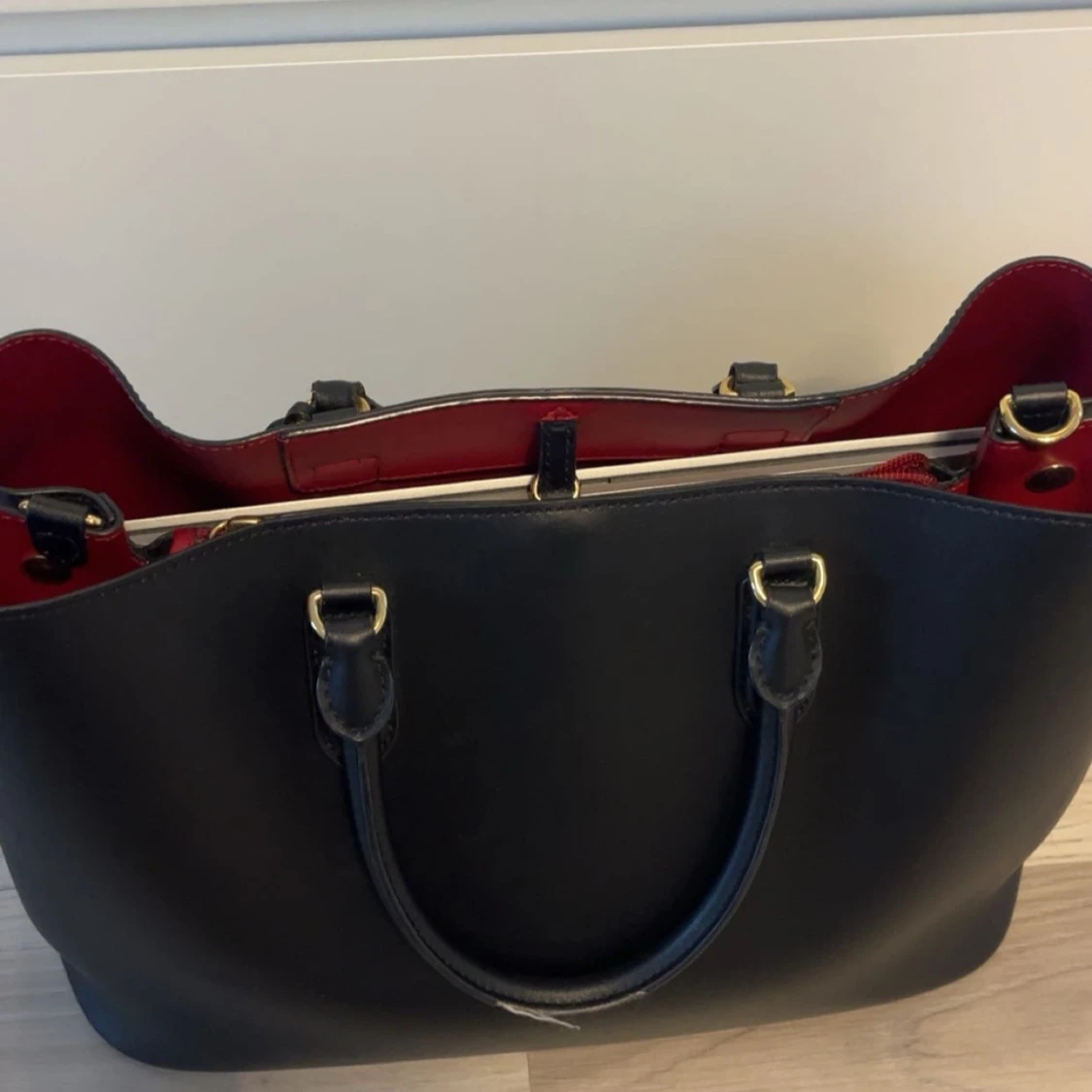 Svart handväska från Lauren Ralph Lauren - 2