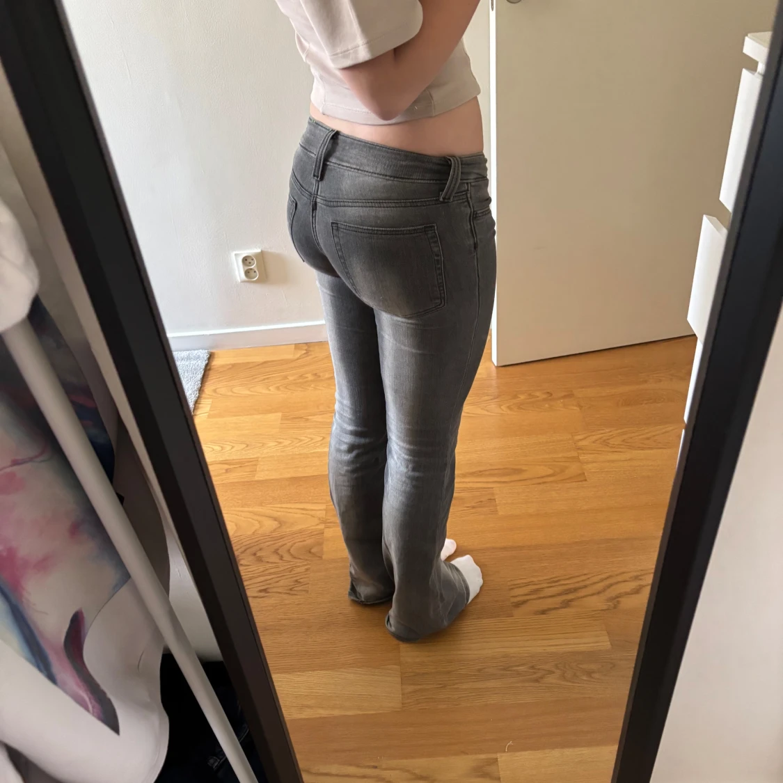 Grå bootcut jeans - 2